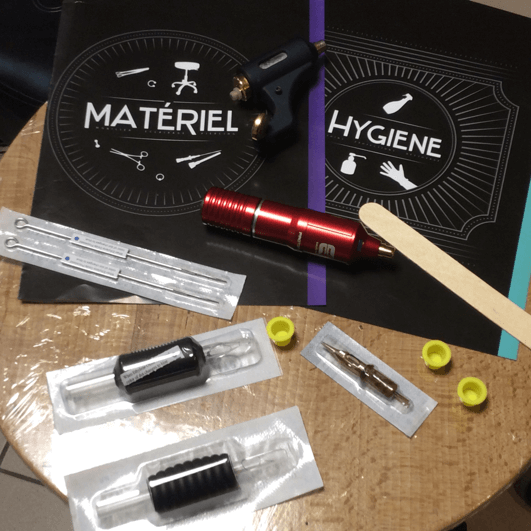 materiel tatouage hygiene